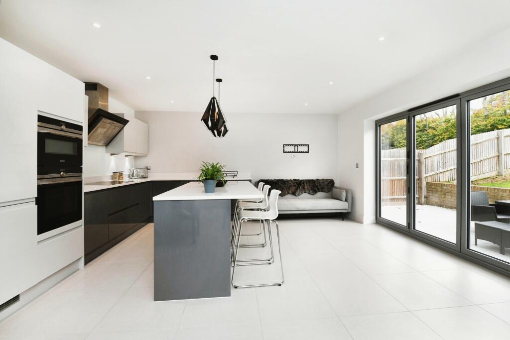 Additional image 21 of Chantry Gardens, Harlow, CM17