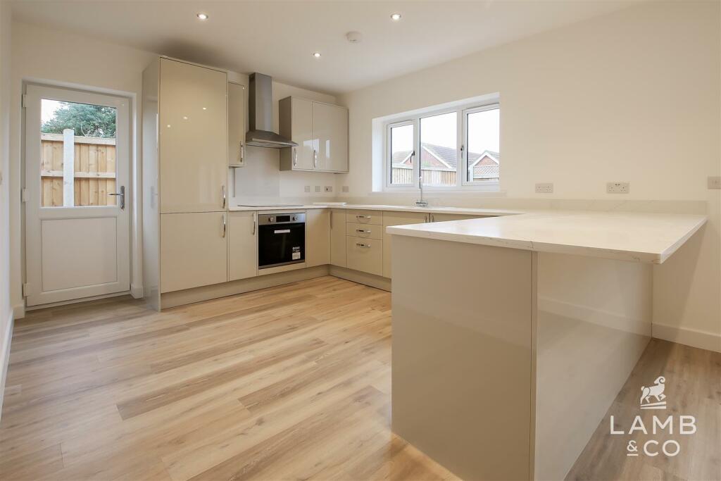 Additional image 13 of Turpins Lane, Kirby Cross, Frinton-On-Sea