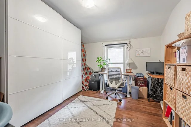 Additional image 25 of 37 Garden Ave