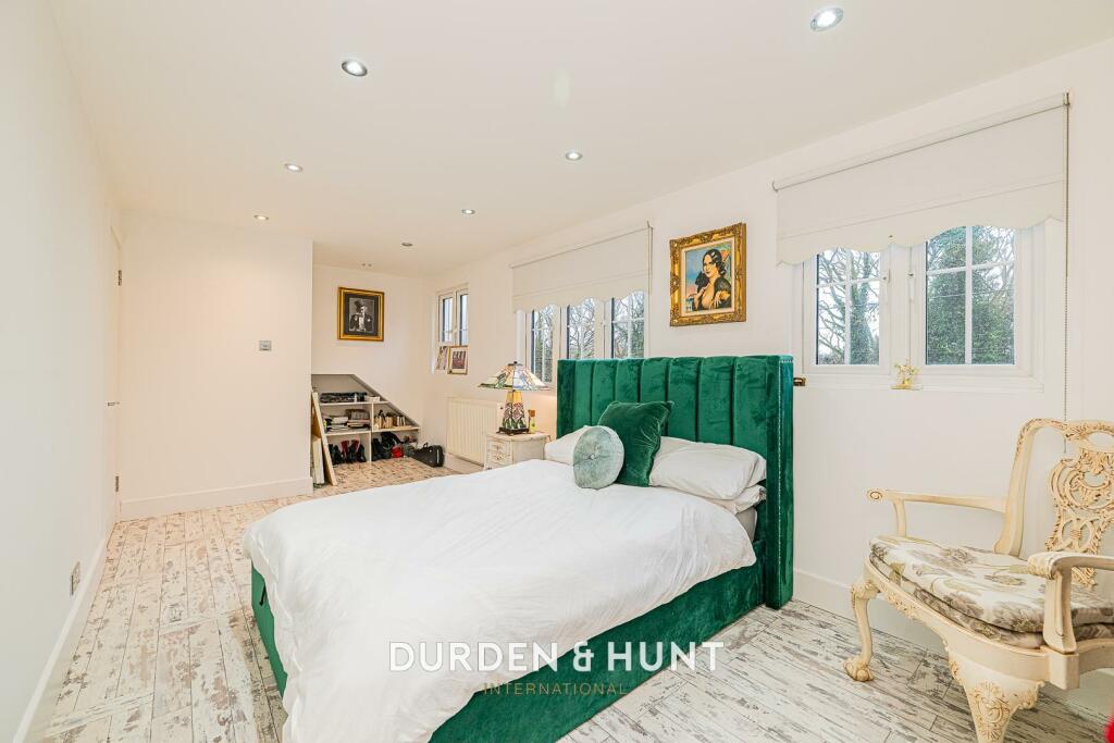 Additional image 19 of Hook End Road, Hook End, CM15