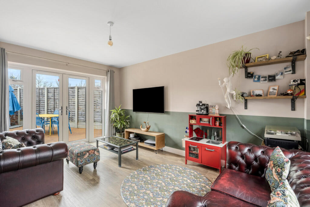 Additional image 5 of Willow Crescent, Colchester, CO4