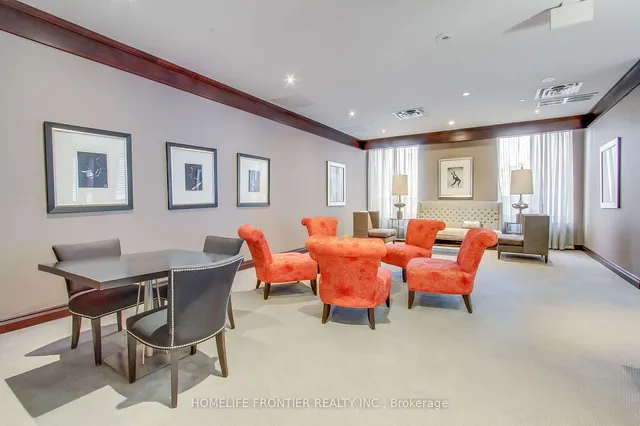 Additional image 19 of 35 Balmuto St Unit 710