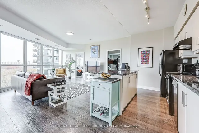 Additional image 11 of 35 Brian Peck Cres Unit 807