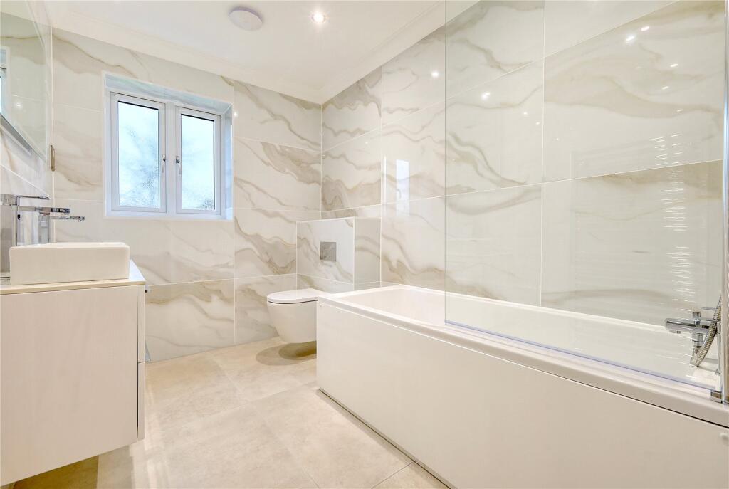 Additional image 7 of Woodlands, Stevens Lane, Bannister Green, Felsted, CM6