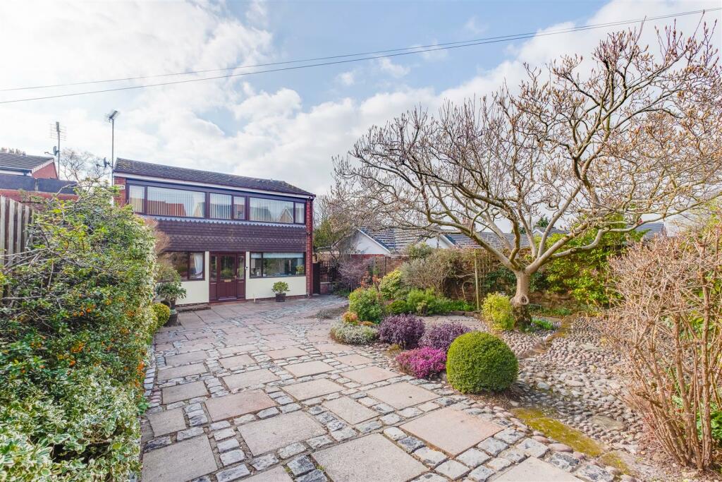 Additional image 21 of Wood Lane, Parkgate, Neston