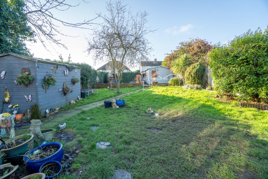 Additional image 17 of Highfield Avenue, Harwich, CO12 4