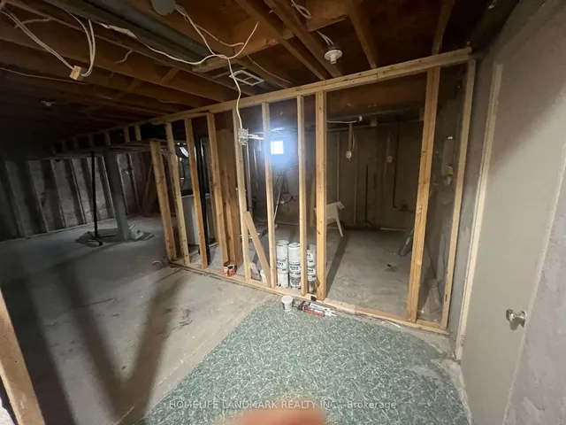 Additional image 23 of 62 Bramhall Circ