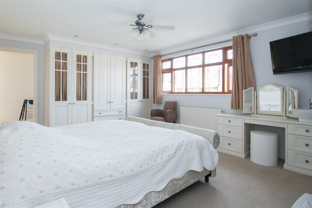 Additional image 4 of Church Lane, Doddinghurst, Brentwood