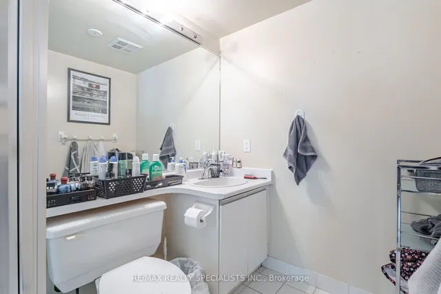 Additional image 25 of 10 QUEENS Quay Unit 1510