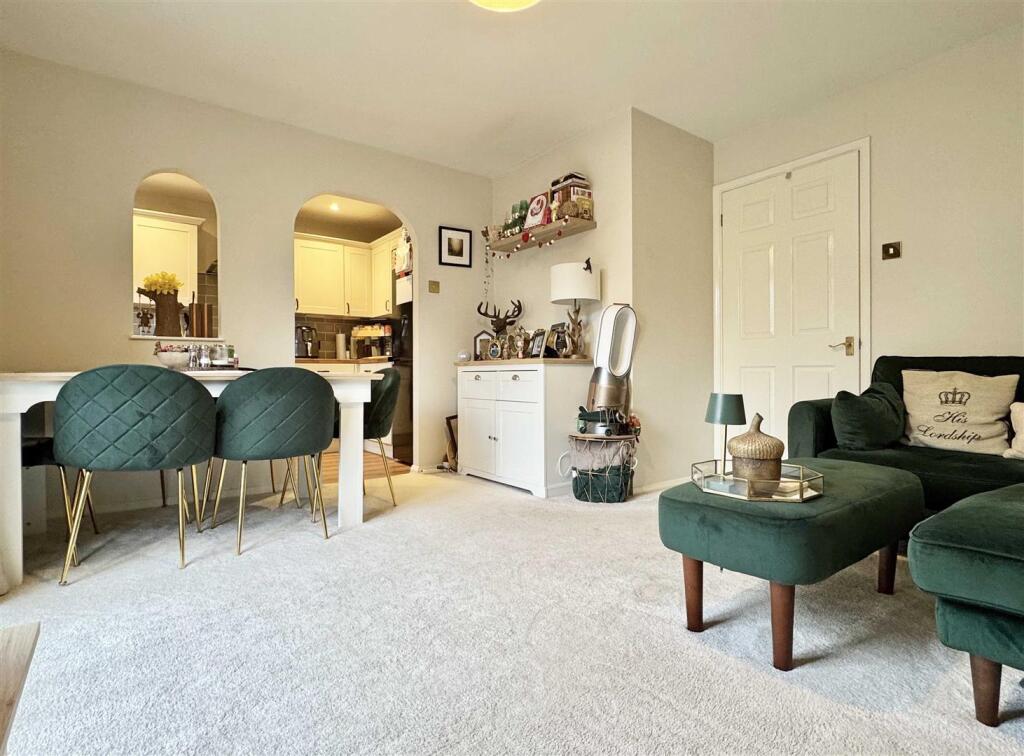 Additional image 7 of Ragley Close, Great Notley, Braintree