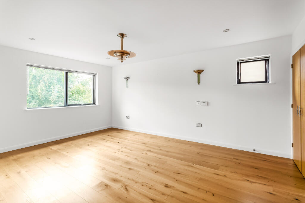 Additional image 9 of Westhall Road, Warlingham, Surrey