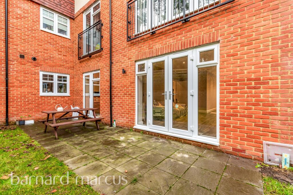 Additional image 9 of Tupwood Lane, Caterham