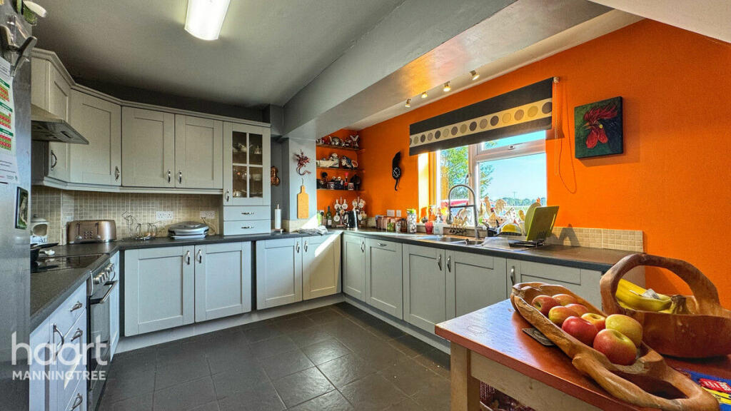 Additional image 3 of Shop Road, Little Bromley, Manningtree