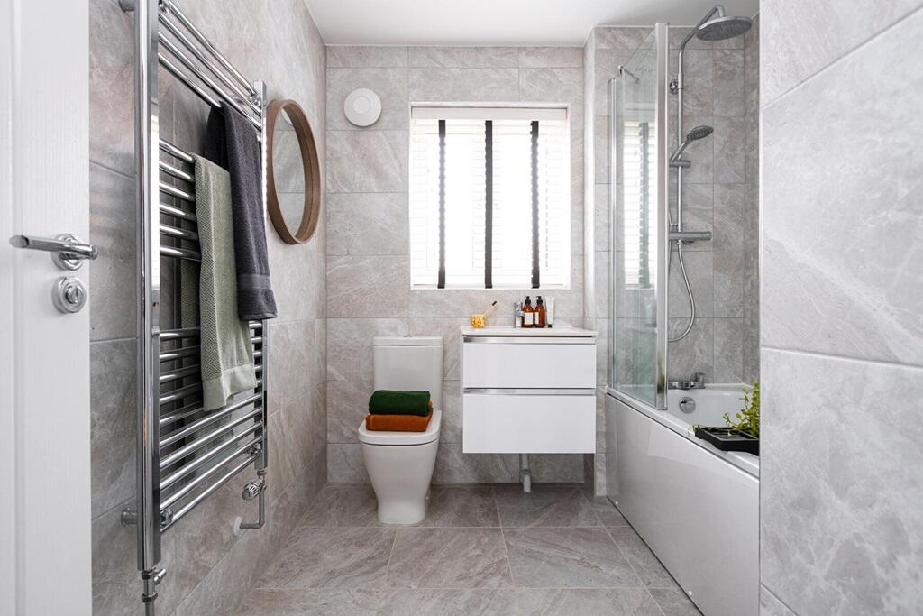 Additional image 12 of Elm Tree Avenue, 
Frinton on Sea, 
Essex,
CO13 0GR