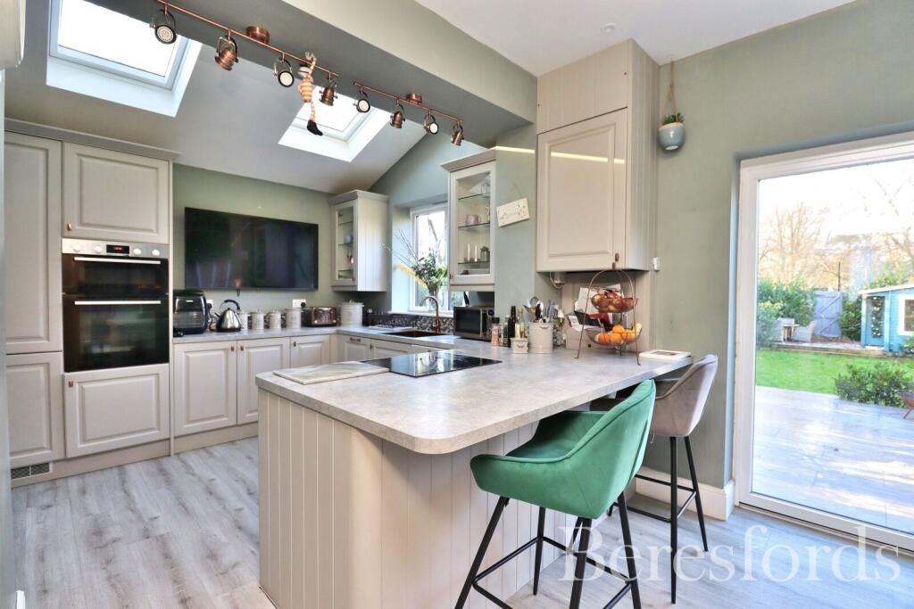 Additional image 3 of Vicarage Road, Chelmsford, CM2