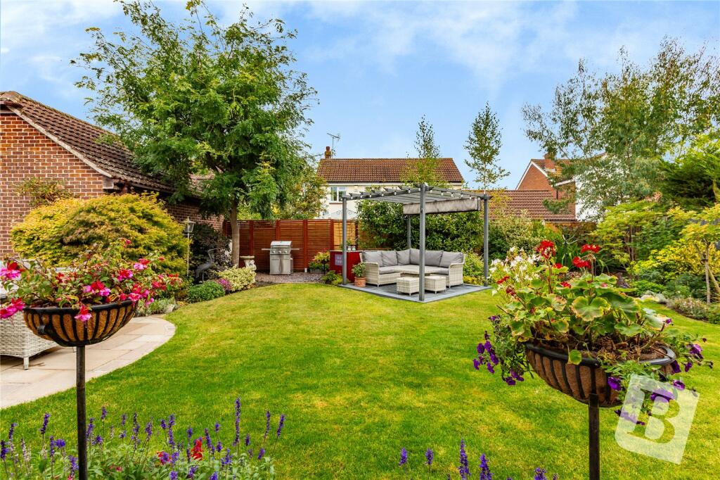 Additional image 19 of Lampern Crescent, Billericay, Essex, CM12