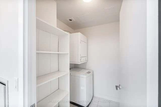 Additional image 17 of 438 King St Unit Ph03