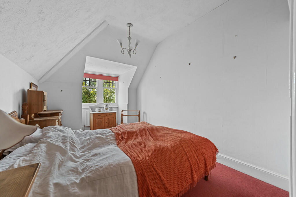 Additional image 10 of Holland Road, Frinton On Sea, Essex