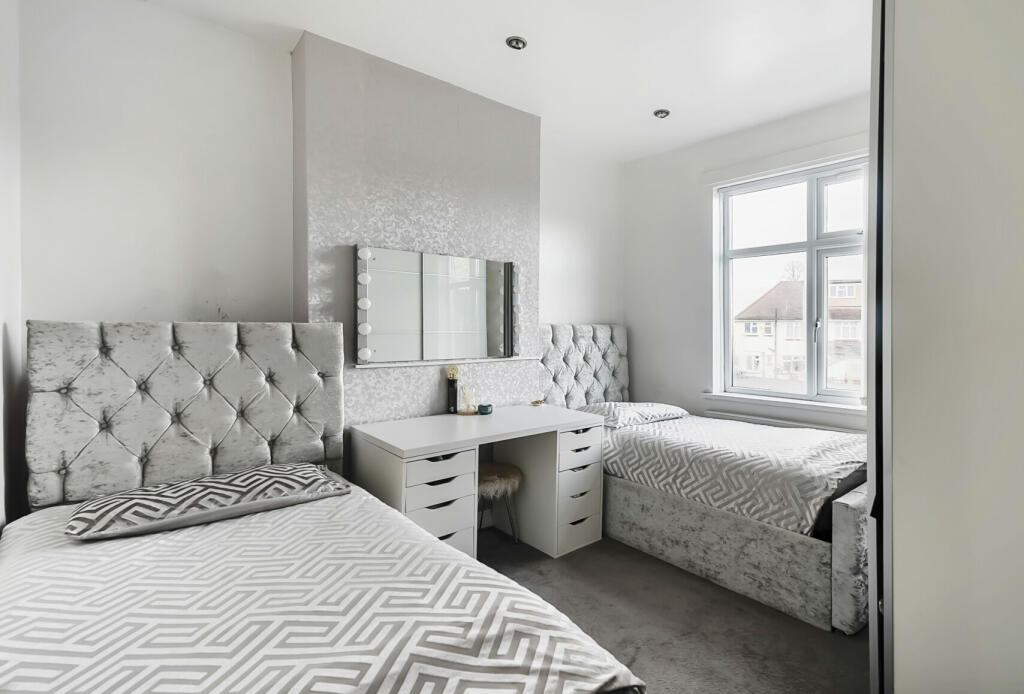 Additional image 12 of Framfield Road, Mitcham, CR4