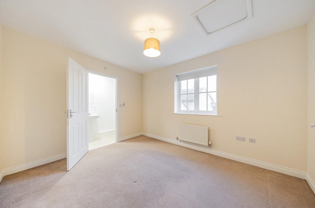 Additional image 7 of Caspian House, Weavers Close, Great Dunmow, Essex, CM6