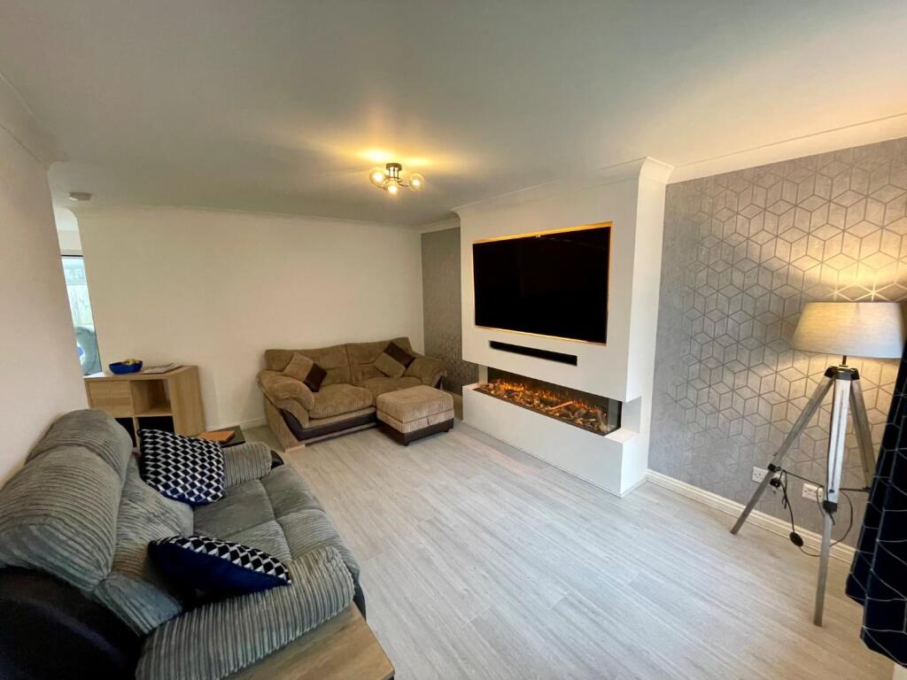 Additional image 6 of Laurelwood Drive, Great Sutton, Ellesmere Port