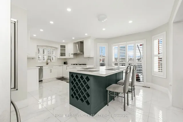 Additional image 10 of 2 Giza Cres