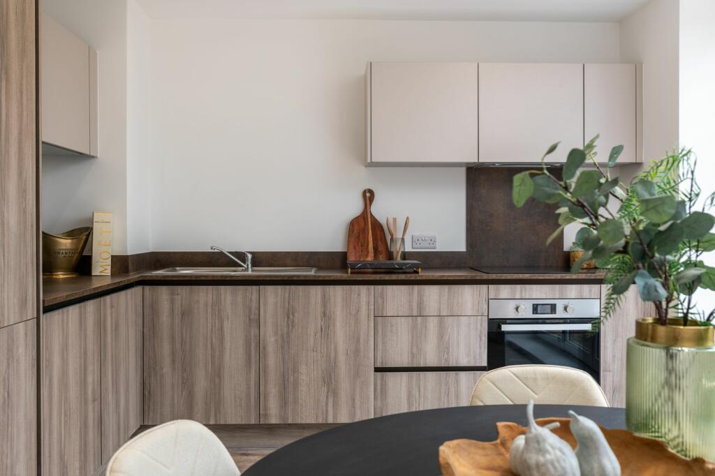 Additional image 11 of Ash Villas, Bradmore Way, Coulsdon