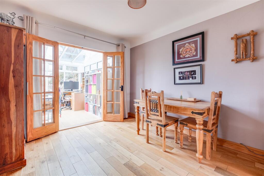 Additional image 7 of The Quillet, Neston