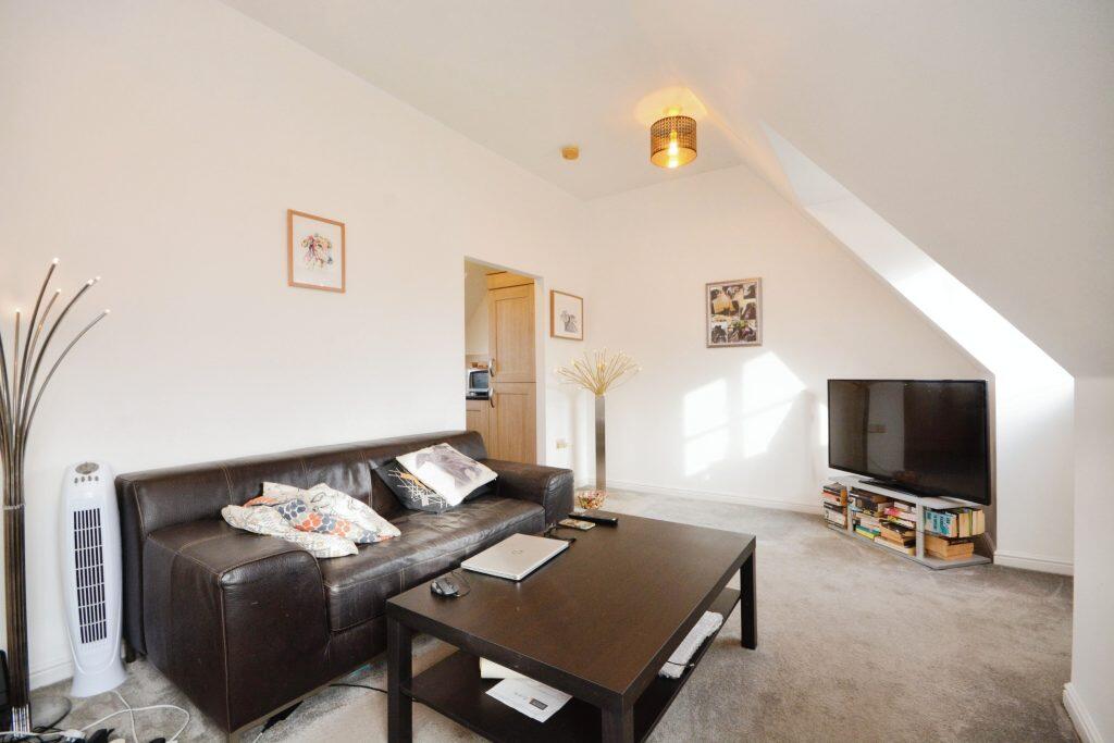 Additional image 3 of White Hart Way, Dunmow, CM6 1FS