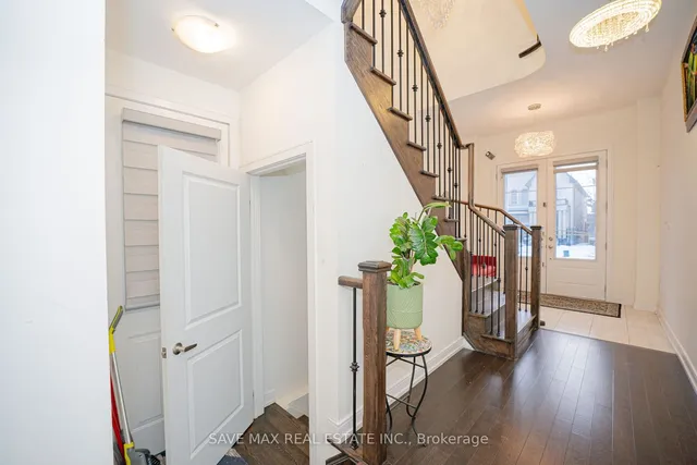 Additional image 29 of 23 HENDRICKS Cres