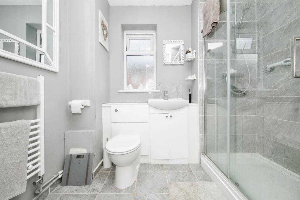 Additional image 4 of Avon Way, Colchester