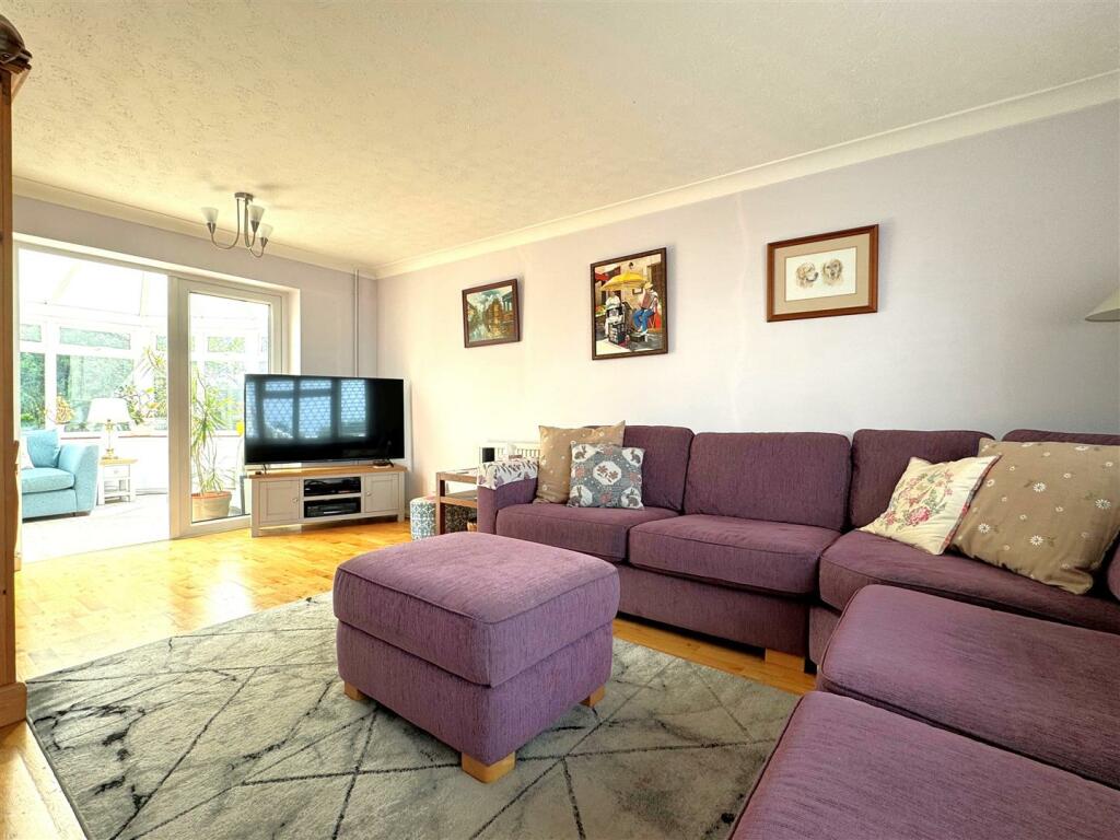 Additional image 7 of Chestnut Farm Drive, Althorne