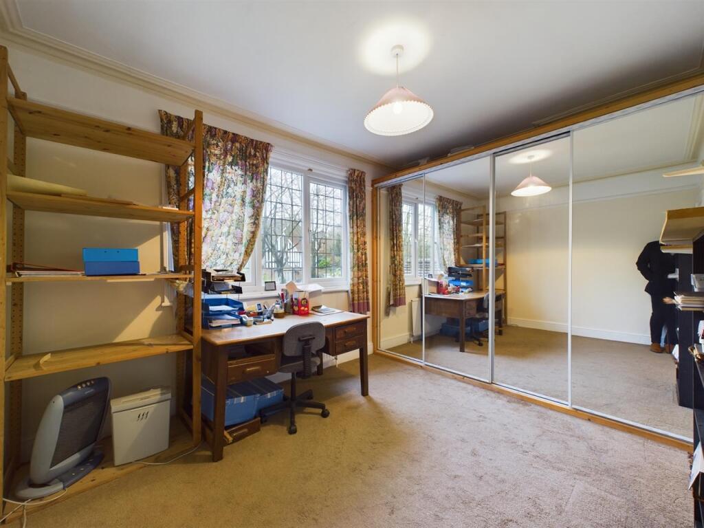 Additional image 11 of The Drive, Coulsdon