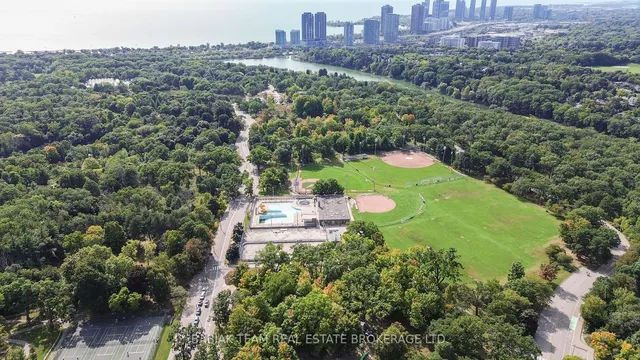 Additional image 34 of 1638 Bloor St Unit 412