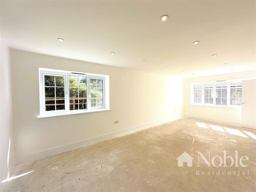 Additional image 8 of Mead Field Drive, Great Hallingbury