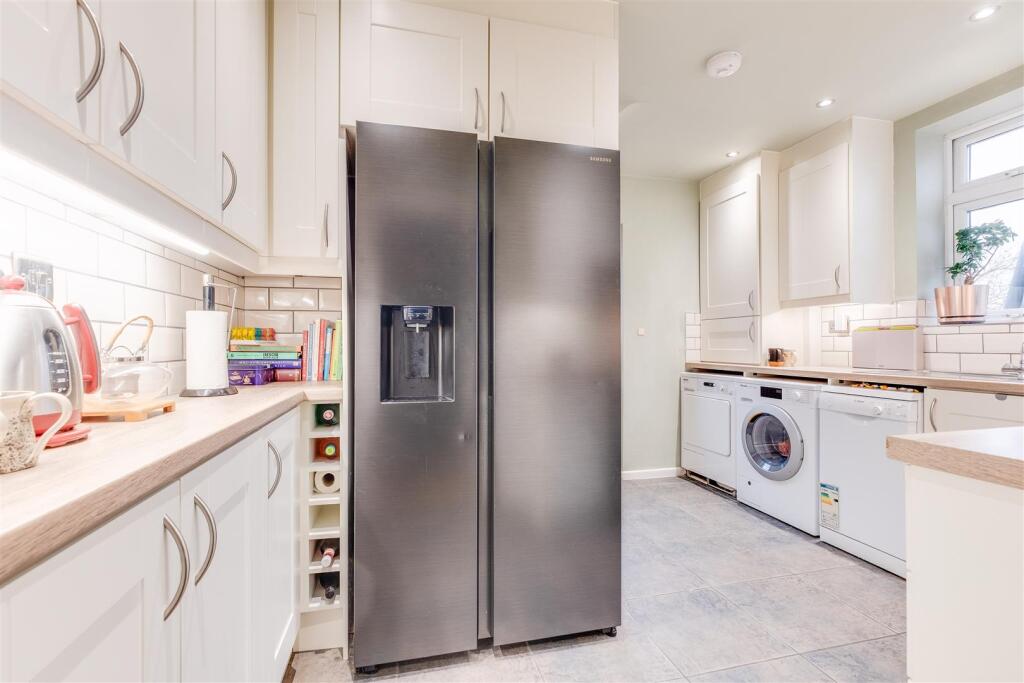 Additional image 12 of The Quillet, Neston