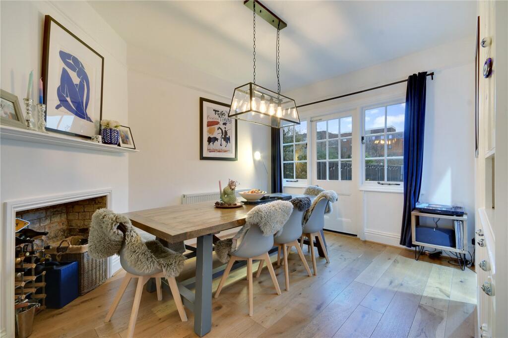 Additional image 20 of Cedar Avenue, Chelmsford, Essex, CM1