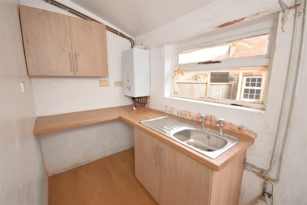 Additional image 5 of Liverpool Road, Neston, Cheshire