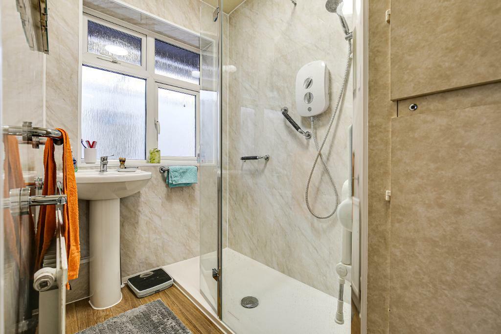 Additional image 10 of Mitchley View, Sanderstead, Surrey, CR2 9HQ