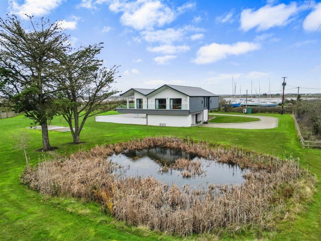 Additional image 5 of Sea View Parade, Mayland, Chelmsford