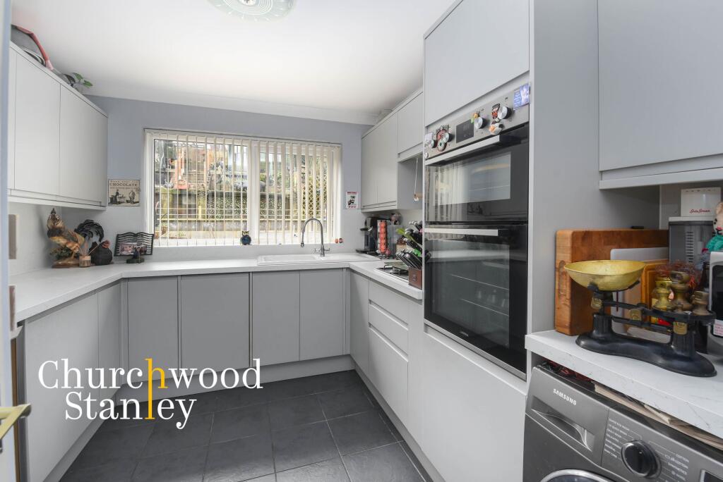 Additional image 4 of Knights Close, Lawford, CO11