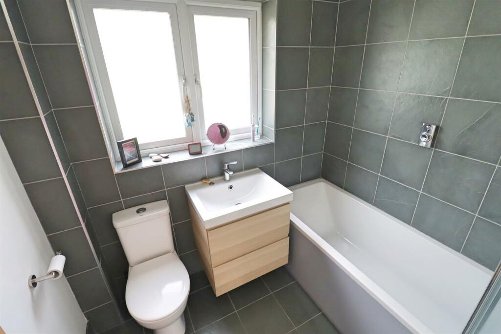 Additional image 18 of Barryfields, Shalford, Braintree