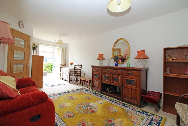 Additional image 13 of Yew Tree Court, Limpsfield Road, Sanderstead, Surrey