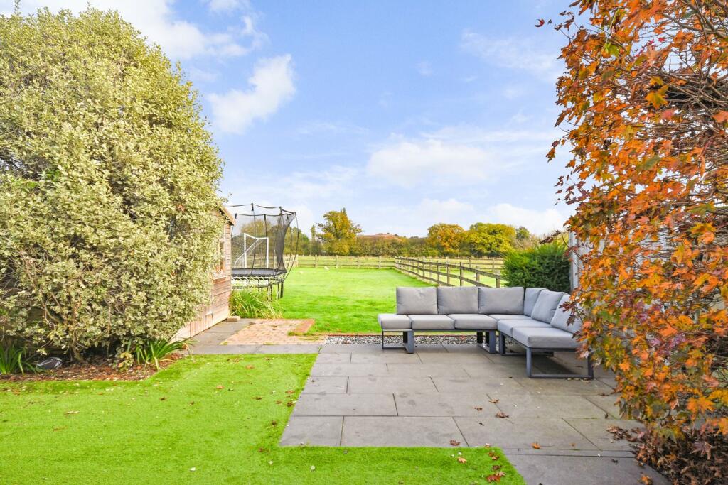 Additional image 30 of The Vale, Stock, CM4