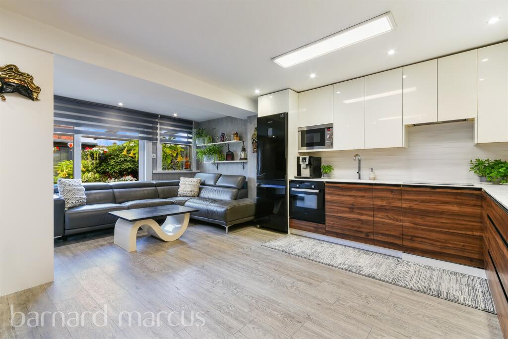 Additional image 4 of Lexden Road, Mitcham