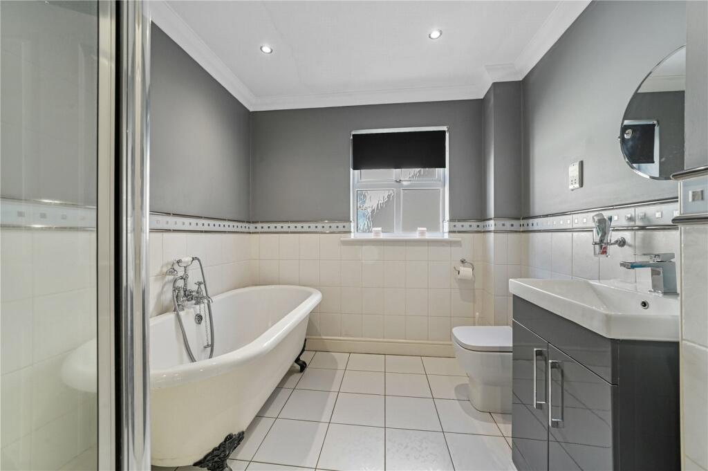 Additional image 18 of Walton Road, Kirby-le-Soken, Frinton-on-Sea, Essex, CO13