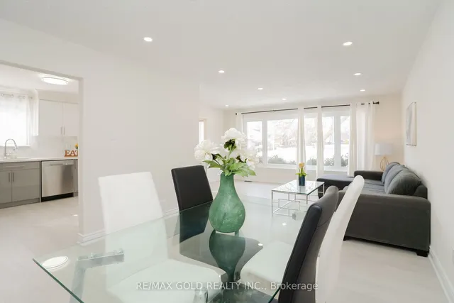 Additional image 9 of 327 Balmoral Dr