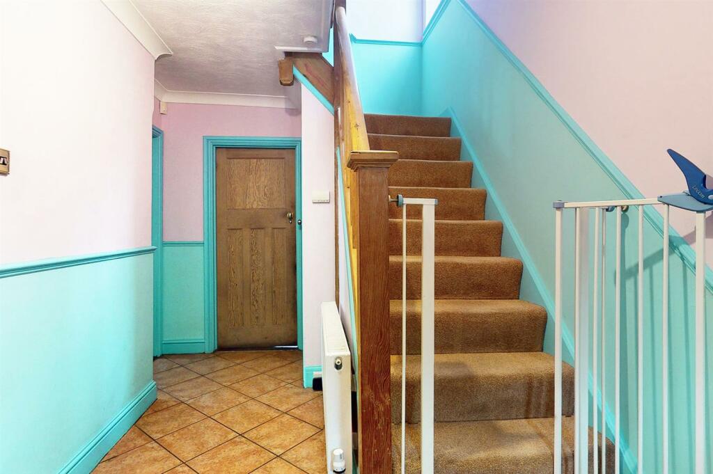 Additional image 3 of Straight Road, Colchester