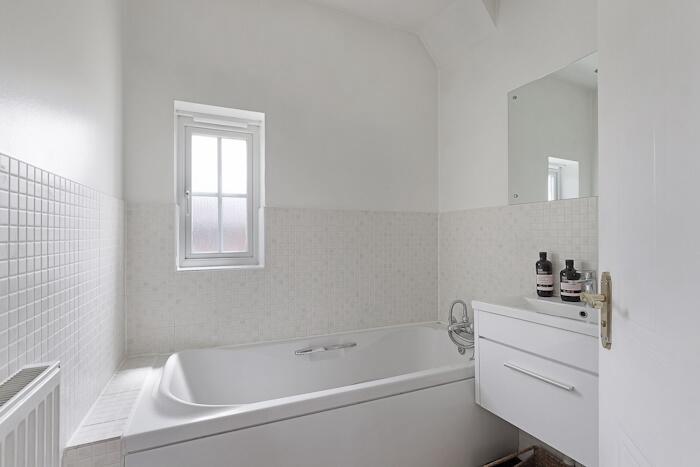 Additional image 18 of The Gables, Ongar, CM5