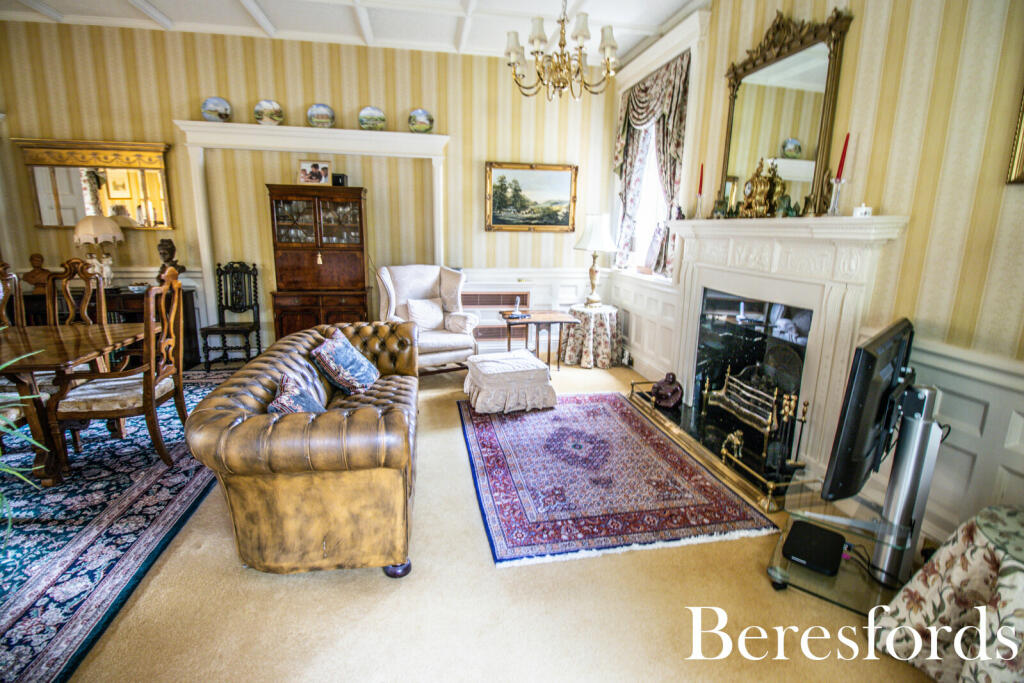 Additional image 5 of Huskards, Back Lane, CM4